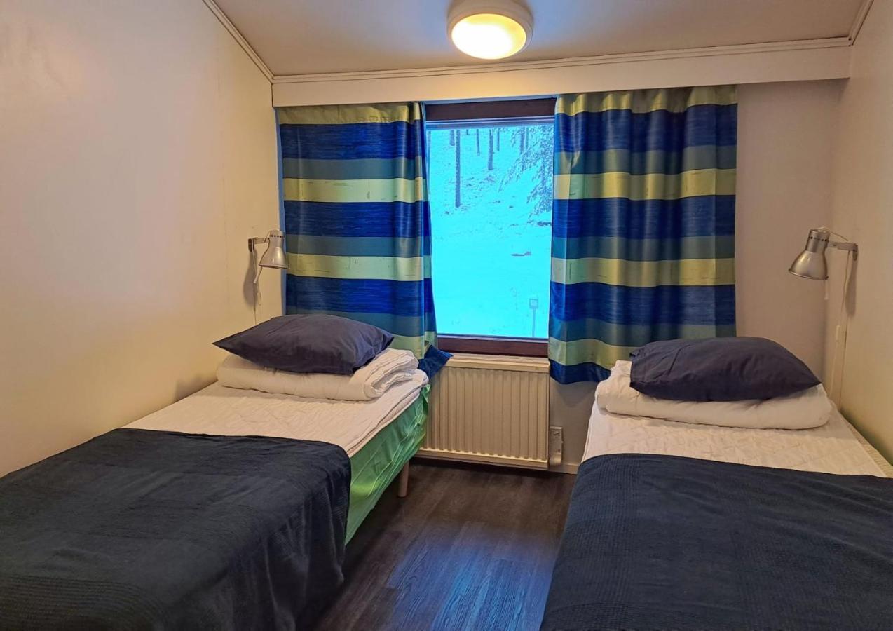 Kuerkievari Kuerhostel Akaslompolo Luaran gambar