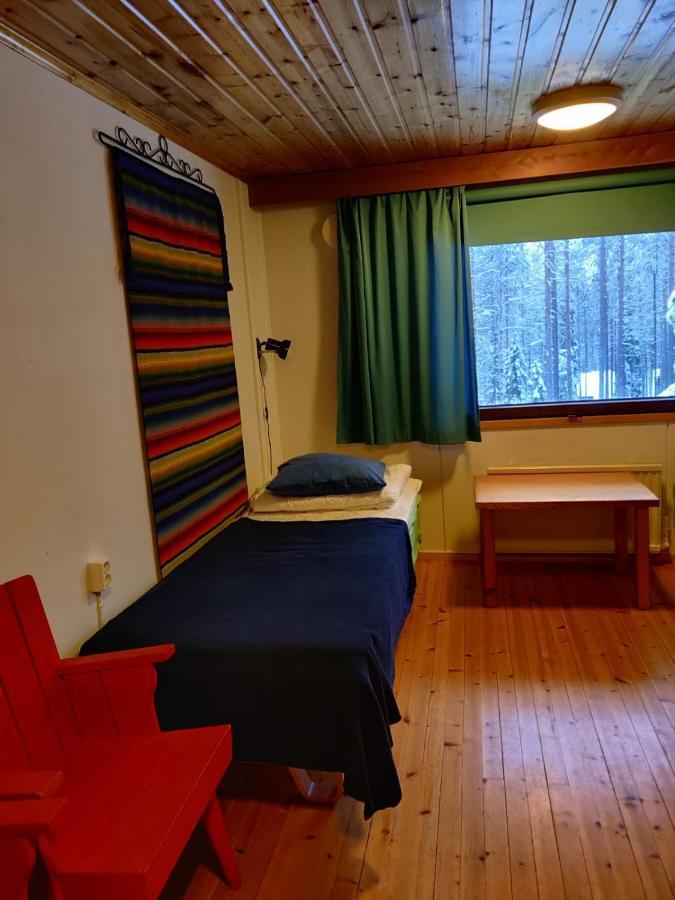 Kuerkievari Kuerhostel Akaslompolo Luaran gambar
