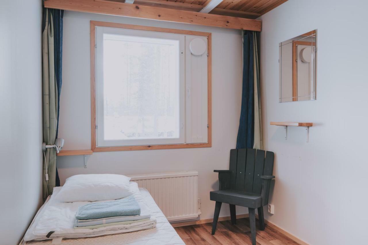 Kuerkievari Kuerhostel Akaslompolo Luaran gambar