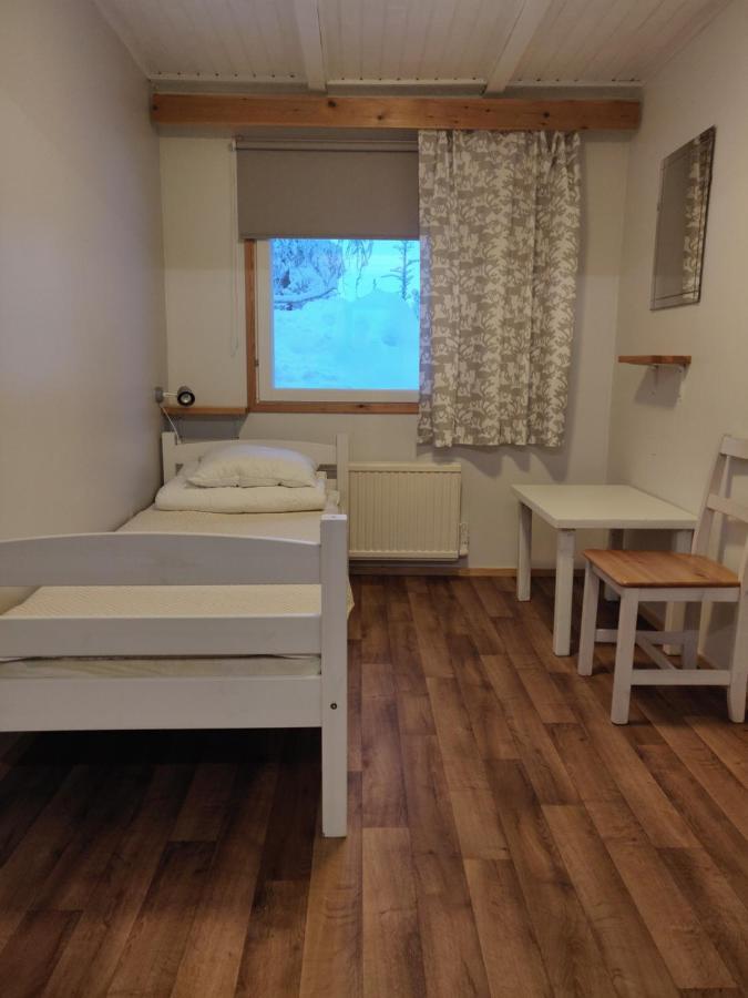 Kuerkievari Kuerhostel Akaslompolo Luaran gambar